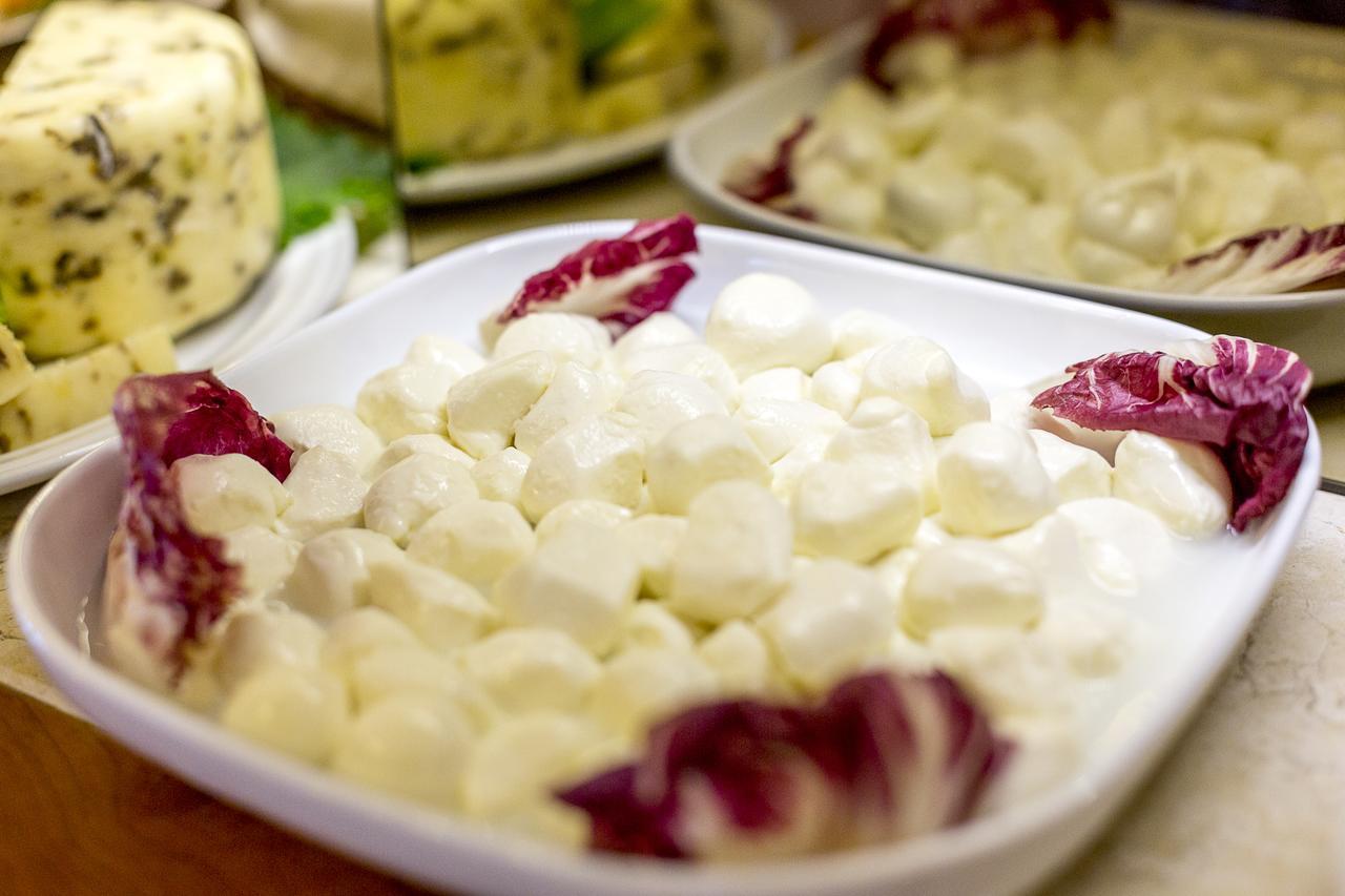 רוקרזו Hotel Trieste מראה חיצוני תמונה